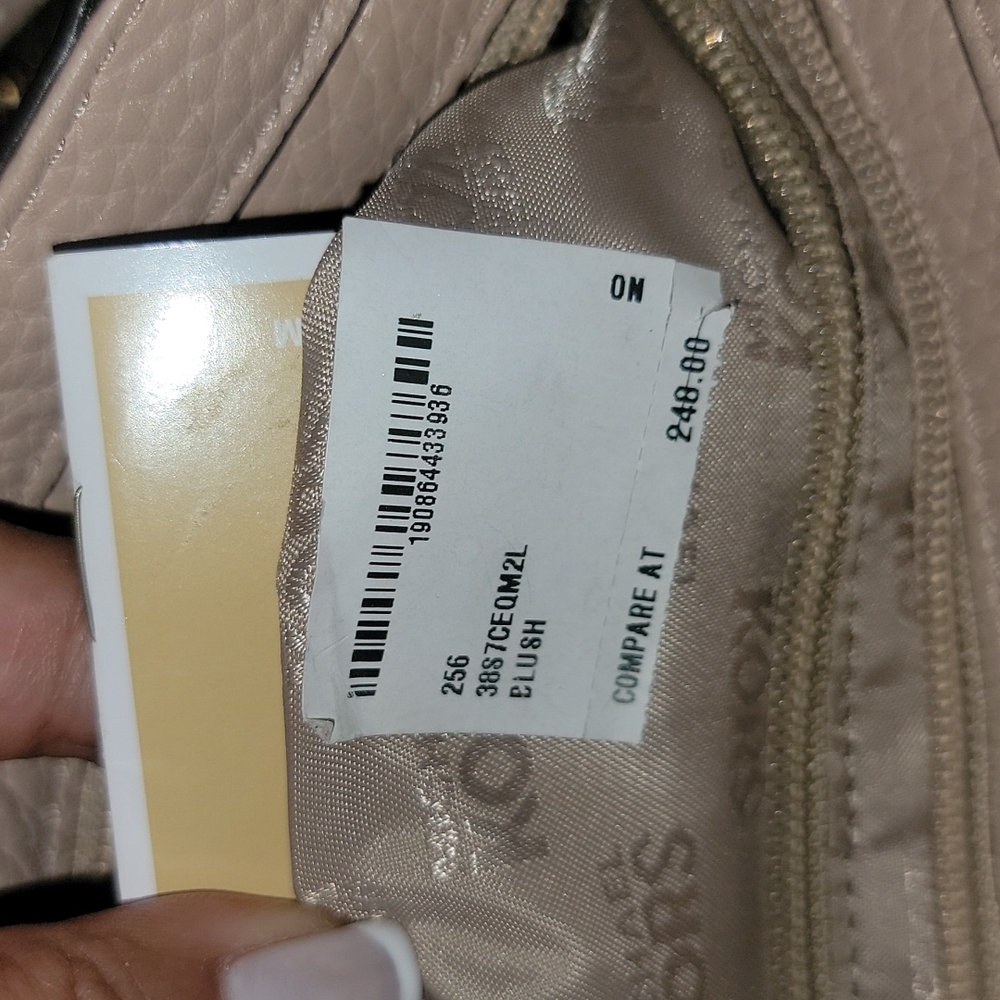 NWT MK Shoulder Convertible 'Hallie' Blush Leather Cross Body Bag - Picture 10 of 10